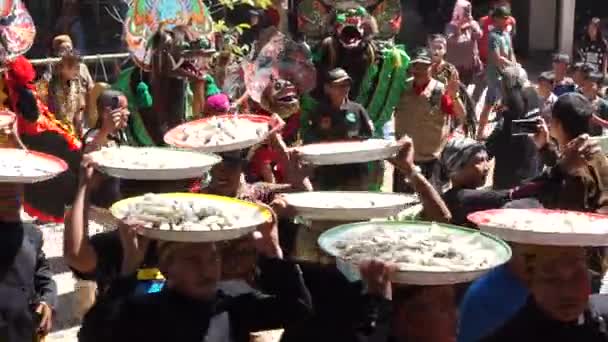Javanese Thanksgiving Indonesian Also Call Larung Semboyo Labuh Laut Larung — Stok Video