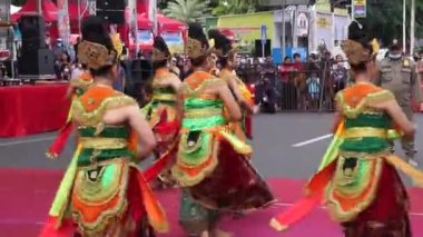 Indonesian perform gedog blitar dance on the opening ceremony blitar jadul. This dance means welcome dance