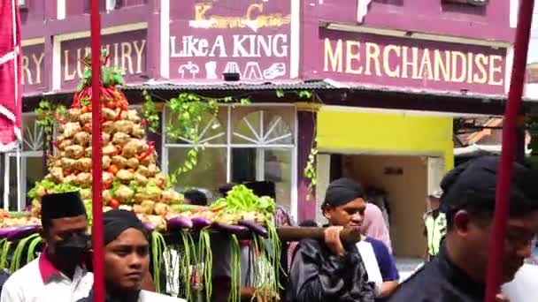 1800 Chocolate Ketupat Cultural Carnival Festival Kirab Budaya 1800 Ketupat — Stockvideo