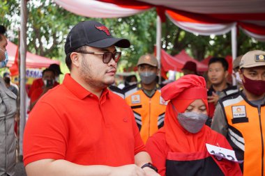 Bulan Bung Karno 'yu kutlamak için Kediri Hanindhito Himawan Pramana (Mas Dhito) Mustikarasa (Yemek Festivali) naibi