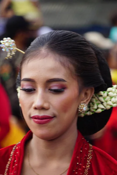 Індонезія Яванською Традиційною Тканиною Tumpeng Agung Umpak Bale Kambang Carnival — стокове фото