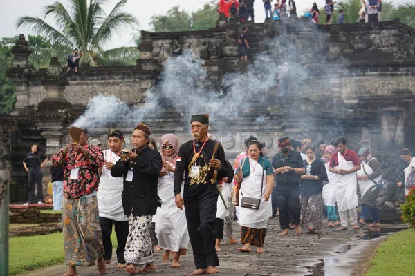 stock image Ruwatan procession. Ruwatan is one of the ceremonies in Javanese culture that aims to get rid of evil or save something from a disturbance.