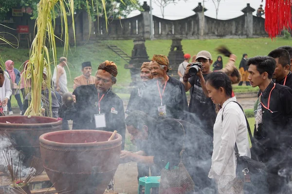 Procissão Ruwatan Ruwatan Uma Das Cerimônias Cultura Javanesa Que Visa — Fotografia de Stock
