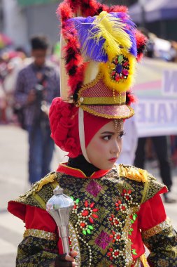 Milli Eğitim Günü 'nü kutlamak için Endonezya karnavalı