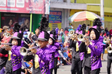 Milli Eğitim Günü 'nü kutlamak için Endonezya karnavalı