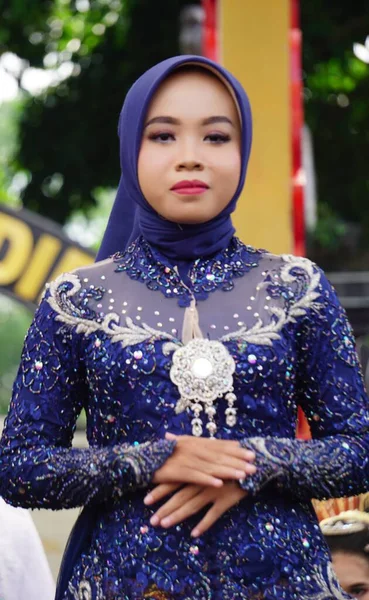 Indonesisk Med Javanesisk Brudklänning — Stockfoto