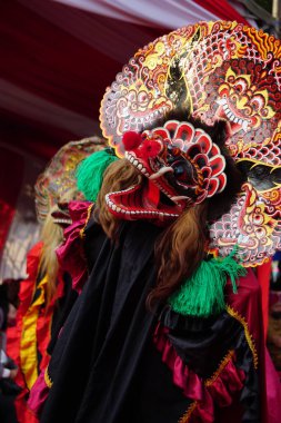 Cava 77 Barongan Karnavalı (Kirab 77 Barongan) Simpang Lima Gumul 'da