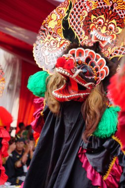 Cava 77 Barongan Karnavalı (Kirab 77 Barongan) Simpang Lima Gumul 'da