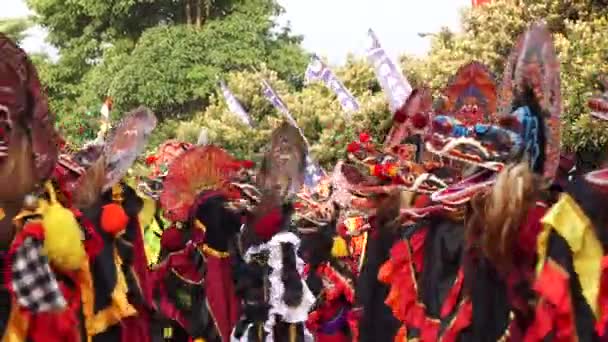 Karneval Der Javanischen Barongan Kirab Barongan Simpang Lima Gumul — Stockvideo