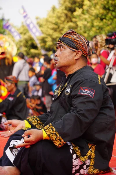 Los Ancianos Realizan Rituales Tradicionales Kirab Tumpeng Hasil Bumi Acción —  Fotos de Stock