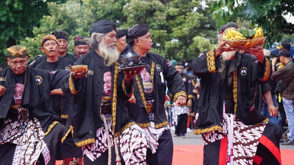 Perform 1000 Barong Dance Barong One Indonesian Traditional Dance — Stock Photo, Image