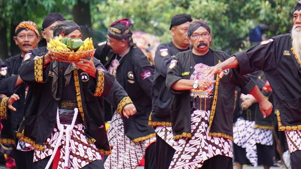 Perform 1000 Barong Dance Barong One Indonesian Traditional Dance — Stock Photo, Image