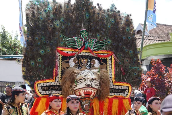 Яванский Танец Реогов Реог Традиционный Танец Который Становится Главной Идентичностью — стоковое фото