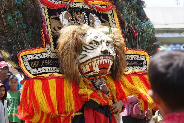 Javanês Fazer Reog Dance Reog Uma Dança Tradicional Que Torna — Fotografia de Stock