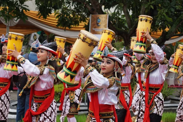 Indonesia Realiza Reog Kendang Ceremonia Del Aniversario Tulungagung Bersih Nagari — Foto de Stock