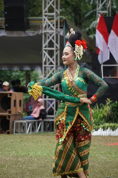 Indonezyjski Taniec Emprak Sumberasri Durian Festiwal Ten Taniec Powitalny Taniec — Zdjęcie stockowe