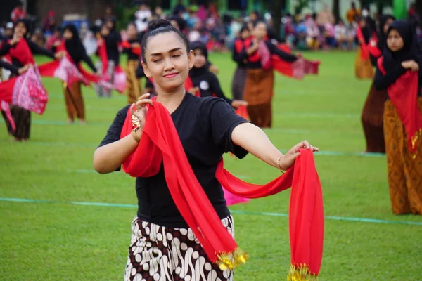 Indonezyjski Taniec Gambyong Ten Taniec Pochodzi Centralnej Dżawy Ten Taniec — Zdjęcie stockowe