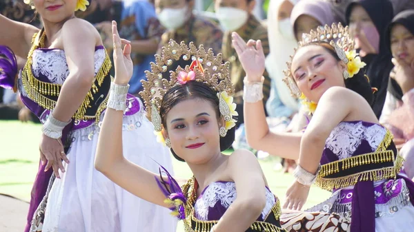 Lenggang Kali Brantas Dance Esta Dança Retrata Rio Brantas Com — Fotografia de Stock