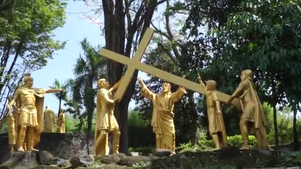 Posąg Jezusa Kościele Puhsarang Puhsarang Jest Kościołem Zbudowanym Kamieni — Wideo stockowe