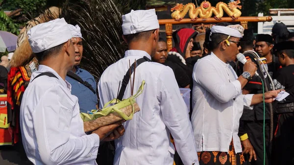Ceremonia Tawur Agung Esta Ceremonia Una Ceremonia Realizada Por Los —  Fotos de Stock