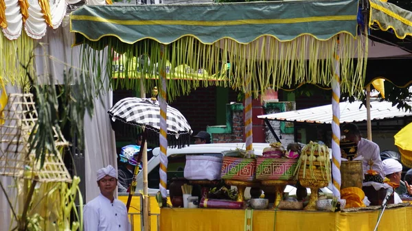 Ceremonia Tawur Agung Ceremonia Jest Wykonywana Przez Hindusów Dzień Przed — Zdjęcie stockowe