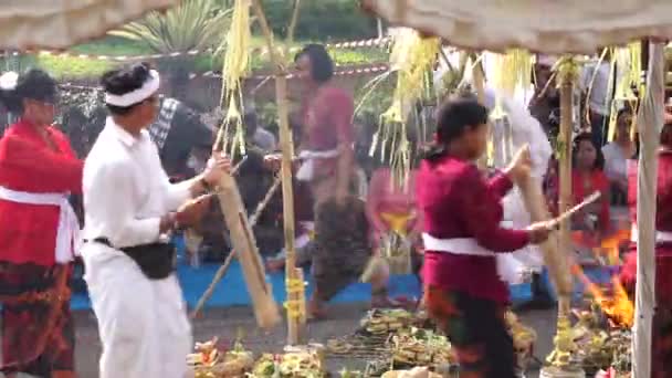 Tawur Agung Ceremonin Denna Ceremoni Ceremoni Som Utförs Hinduer Dagen — Stockvideo