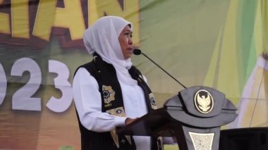 Khofifah Indar Parawansa (Doğu Java Valisi) Sumberasri Durian Festivali