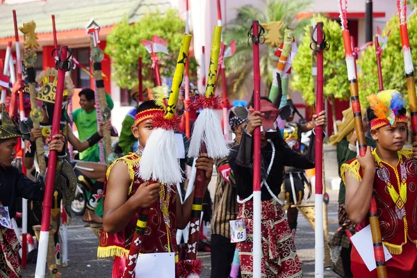 Carnaval Stilts Festival Egrang Para Celebrar Dia Independência Indonésia Simpang — Fotografia de Stock