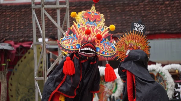Exécution Danse Barong Barong Est Une Des Danses Traditionnelles Indonésiennes — Photo