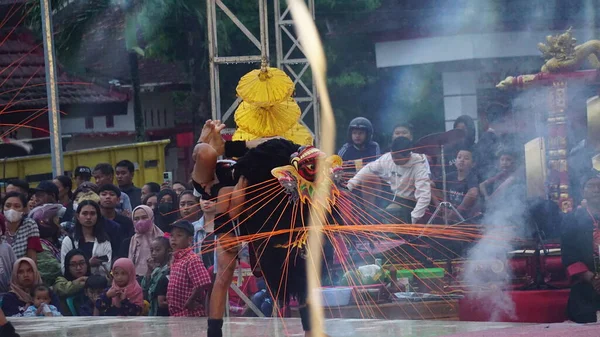 Indonesian Perform Barongan Kucingan Dance Dance Come Blitar — Fotografia de Stock