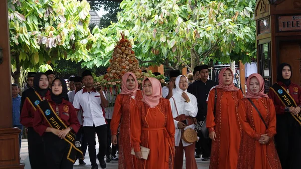 Ketupatský Karneval Kampung Coklatu Tento Karneval Koná Každý Eid Fitr — Stock fotografie