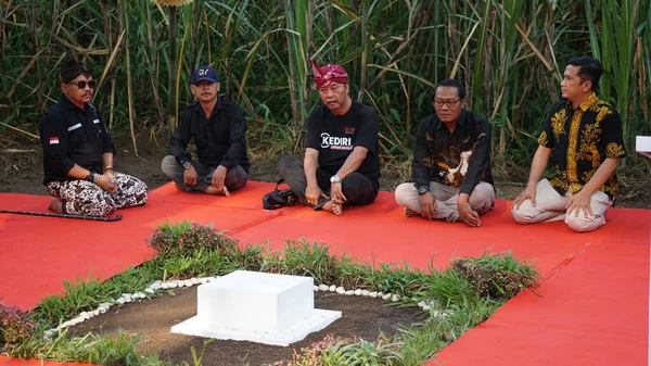 Inauguração Assinatura Harinjing Tetenger Cerimônia Harinjing Niti Sowan — Fotografia de Stock