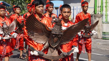 Blitar 'da Grebeg Pancasila. Bu etkinlik Pancasila Günü 'nün yıllık gündemidir.