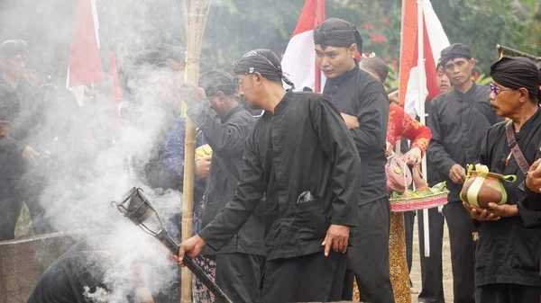 Der Tumpeng Agung Nusantara Karneval Wird Anlässlich Des Tages Der — Stockfoto