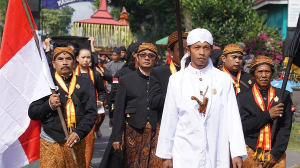 Tumpeng Agung Nusantara Karnevalen Hålls Till Minne Invigningsdagen Palah Templet — Stockfoto