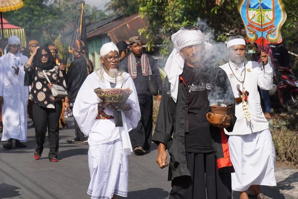Καρναβάλι Tumpeng Agung Nusantara Πραγματοποιείται Για Τιμήσει Την Ημέρα Εγκαινίων — Φωτογραφία Αρχείου