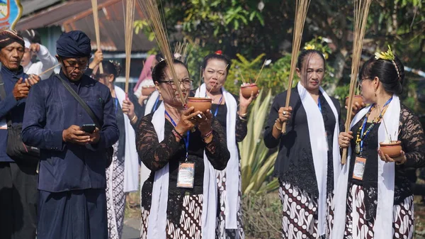 Tumpeng Agung Nusantara Carnaval Wordt Gehouden Ter Herdenking Van Inauguratie — Stockfoto