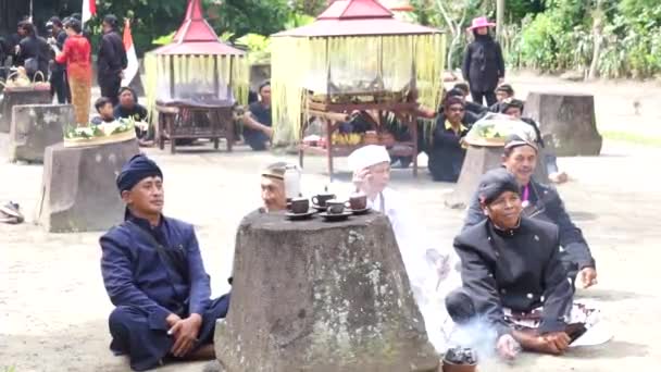 Tumpeng Agung Nusantara Karnevalen Hålls Till Minne Invigningsdagen Palah Templet — Stockvideo