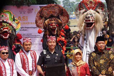 Seçim Karnavalı (Kirab Pemilu) Partisi