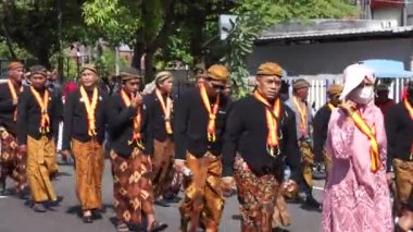Blitar 'da Grebeg Pancasila. Bu etkinlik, Pancasila Günü 'nün yıllık gündemidir.