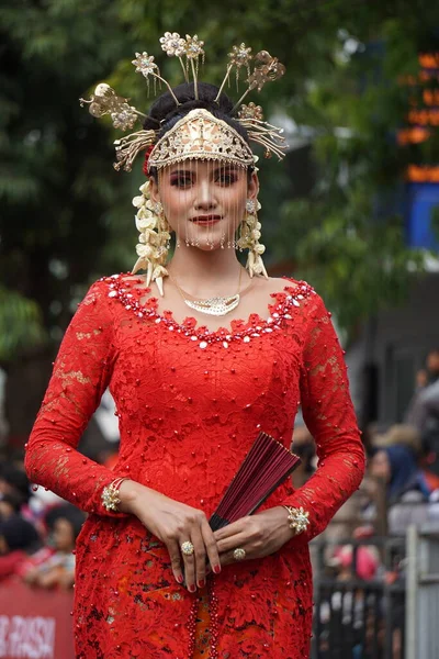 Indonesio Con Paño Tradicional Yakarta Carnaval Ben — Foto de Stock