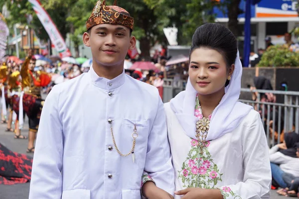 Indonesisch Met Een Traditioneel Kostuum Uit Oost Java Ben Carnaval — Stockfoto
