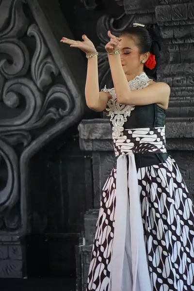 Bedhaya Danse Cette Danse Est Une Des Danses Traditionnelles Indonésiennes — Photo