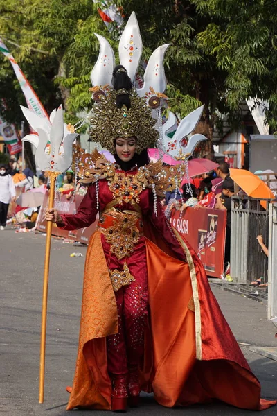 Indonésio Com Traje Exótico Riau Ben Carnival — Fotografia de Stock