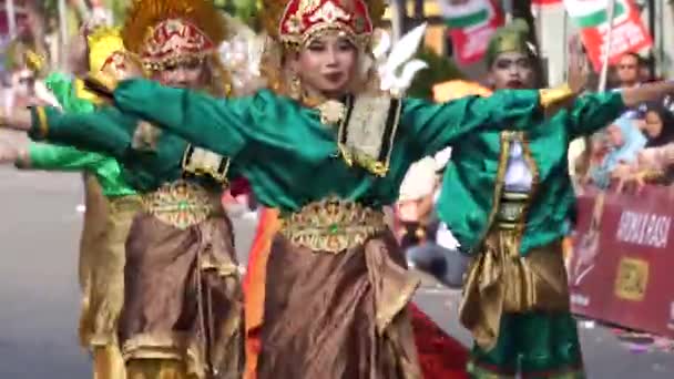 Ζαπίν Μελαγιού Χορεύει Από Ριάου Στο Καρναβάλι Του Μπέν Zapin — Αρχείο Βίντεο
