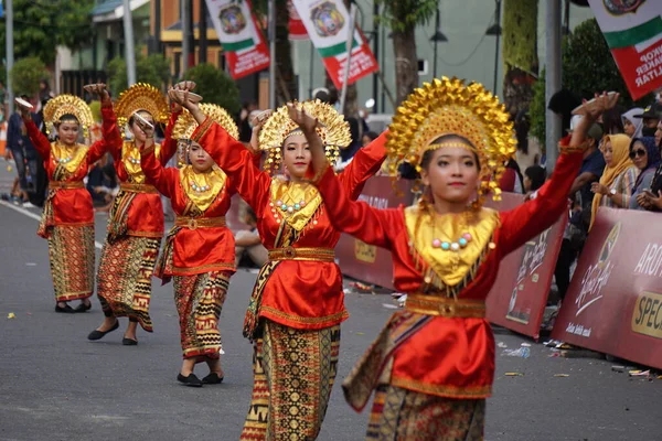 Ballo Coppia West Sumatera Ben Carnival Questa Danza Rituale Gratitudine — Foto Stock