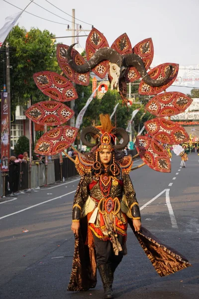Indonésio Com Traje Exótico Ben Carnival — Fotografia de Stock