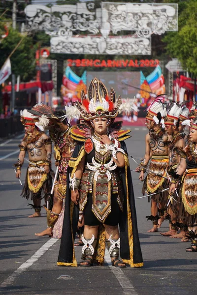 Танцы Тоби Южном Папуа Карнавале Ben Танец Использован Поощрения Солдат — стоковое фото