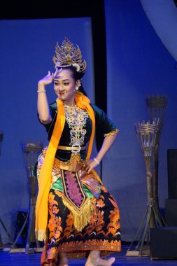 Sragen Central Java, Endonezya 'dan Tayub sukowati dansı.