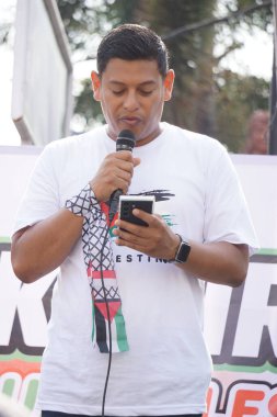 Bazı Endonezyalılar arabasız bir günde özgür bir Filistin istiyor.